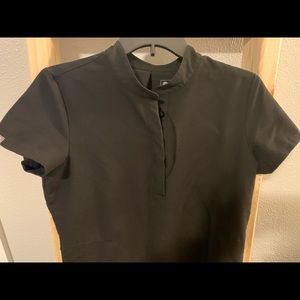 Figs scrub top black